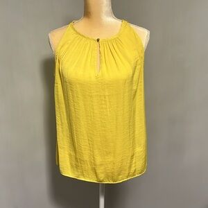 Vince Camuto Yellow Sleeveless Keyhole Blouse Size Small